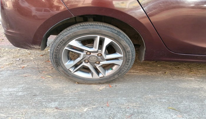 2023 Tata TIGOR XZ PLUS PETROL, Petrol, Manual, 10,702 km, tyre