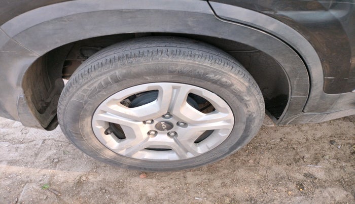 2023 KIA SONET HTK PLUS 1.0 IMT, Petrol, Manual, 35,000 km, tyre