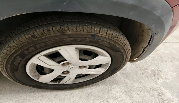 2019 Renault Kwid RXT 1.0 (O), Petrol, Manual, 54,477 km, tyre