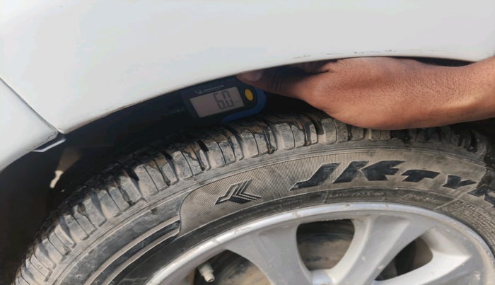 2014 Hyundai Grand i10 SPORTZ AT 1.2 KAPPA VTVT, Petrol, Automatic, 59,564 km, tyre