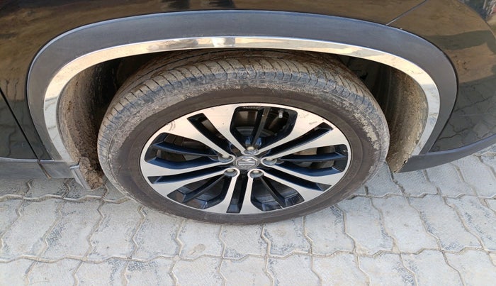 2022 MG HECTOR SHARP 2.0 DIESEL, Diesel, Manual, 1,16,194 km, tyre