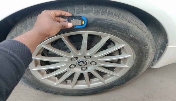 2013 Jaguar XF 3.0 DIESEL, Diesel, Automatic, 43,311 km, tyre