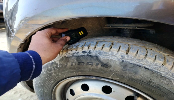 2011 Maruti Ritz LXI, Petrol, Manual, 1,97,661 km, tyre