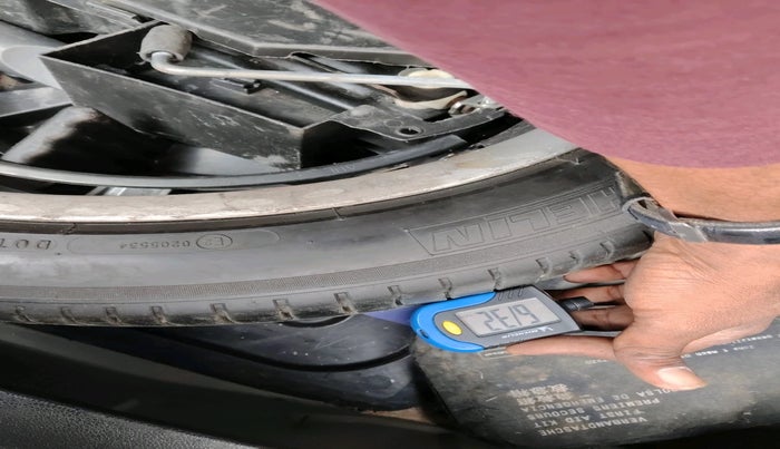 2014 Mercedes Benz E Class E 250 CDI AVANTGARDE, Diesel, Automatic, 76,369 km, tyre