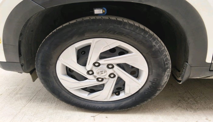 2020 Hyundai Creta E 1.5 DIESEL, Diesel, Manual, 67,472 km, tyre