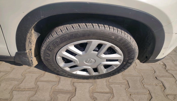 2018 Maruti Vitara Brezza VDI (O), Diesel, Manual, 44,563 km, tyre