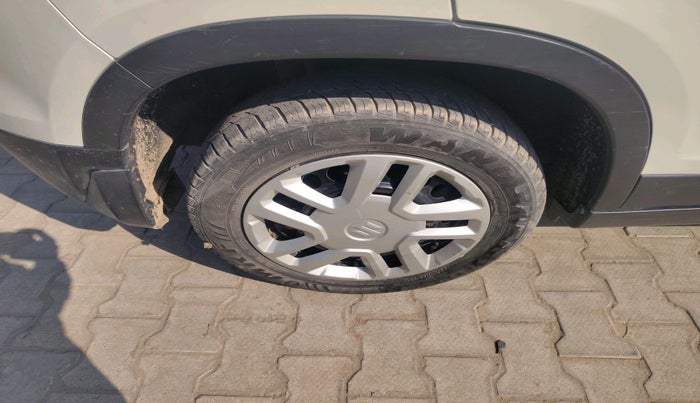 2018 Maruti Vitara Brezza VDI (O), Diesel, Manual, 44,563 km, tyre