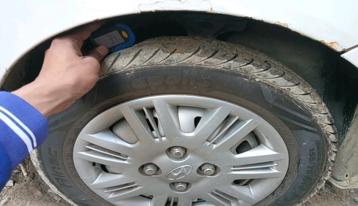 2011 Hyundai Santro Xing GL, Petrol, Manual, 73,879 km, tyre