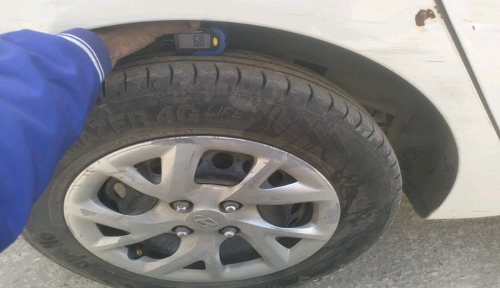 2017 Hyundai Grand i10 SPORTZ (O) 1.2 U2 CRDI, Diesel, Manual, 2,21,547 km, tyre