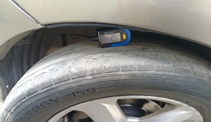 2011 Honda City 1.5L I-VTEC V MT, Petrol, Manual, 1,62,259 km, tyre