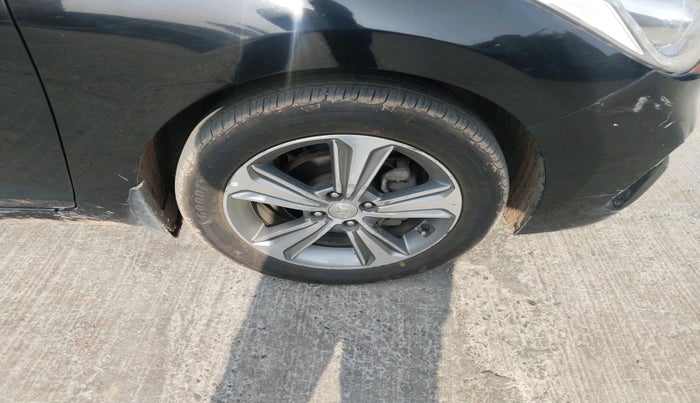 2018 Hyundai Verna 1.6 SX (O) CRDI MT, Diesel, Manual, 1,29,053 km, tyre