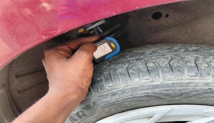 2012 Maruti Wagon R 1.0 VXI, Petrol, Manual, 71,575 km, tyre