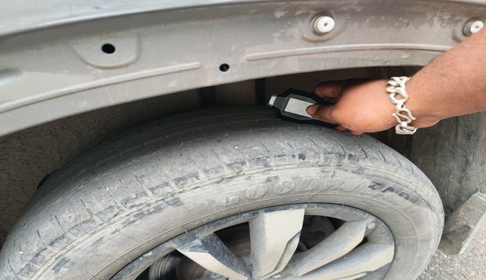 2020 MG HECTOR PLUS SHARP 1.5 PETROL TURBO DCT 6-STR, Petrol, Automatic, 56,420 km, tyre