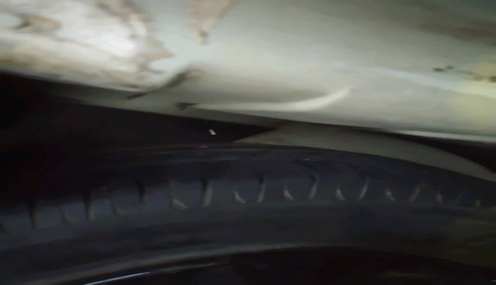 2012 Volkswagen Vento HIGHLINE DIESEL 1.6, Diesel, Manual, 1,54,714 km, tyre