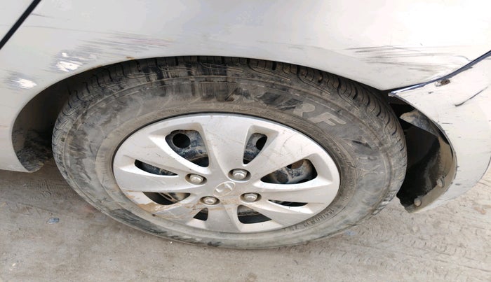 2012 Hyundai i10 MAGNA 1.2, Petrol, Manual, 79,571 km, tyre