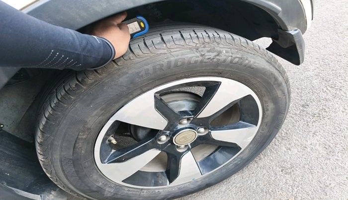 2018 Tata NEXON XZ PLUS PETROL, Petrol, Manual, 77,663 km, tyre