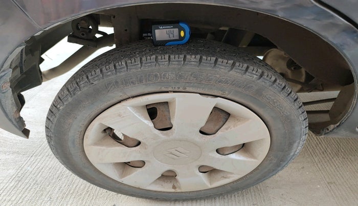 2016 Maruti Alto K10 VXI, Petrol, Manual, 40,872 km, tyre