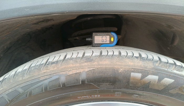 2021 Tata Safari XZ PLUS ADVENTURE 7STR, Diesel, Manual, 85,337 km, tyre