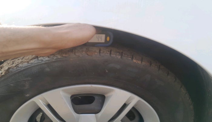 2017 Datsun Redi Go T (O), Petrol, Manual, 1,21,162 km, tyre