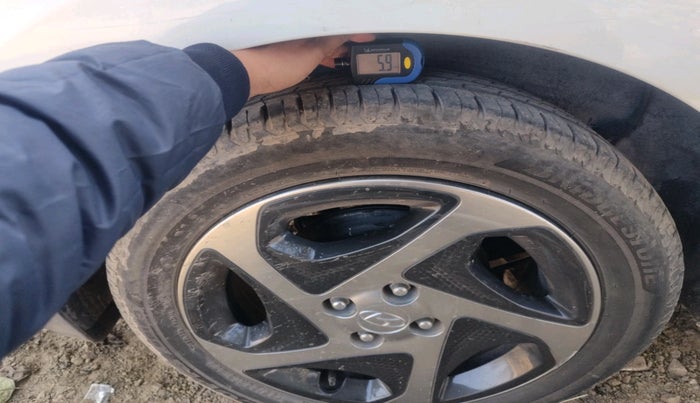 2022 Hyundai Verna S PLUS 1.5 VTVT, Petrol, Manual, 23,704 km, tyre