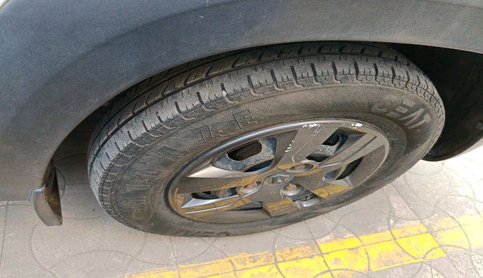 2019 Renault Kwid RXT 1.0 (O), Petrol, Manual, 21,769 km, tyre