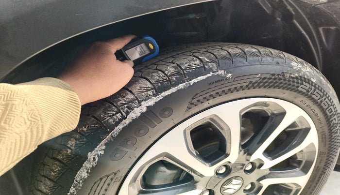 2024 Maruti Grand Vitara ZETA SMART HYBRID, Petrol, Manual, 10,038 km, tyre