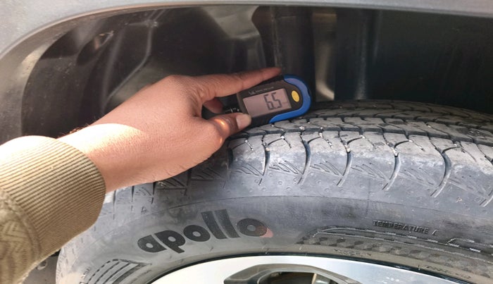 2024 Maruti Grand Vitara ZETA SMART HYBRID, Petrol, Manual, 10,038 km, tyre