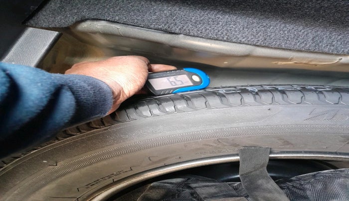 2023 Tata ALTROZ XZ PLUS PETROL DARK EDITION, Petrol, Manual, 10,845 km, tyre