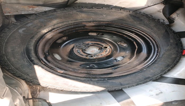 2018 Datsun Redi Go T(O) 1.0, Petrol, Manual, 31,024 km, tyre