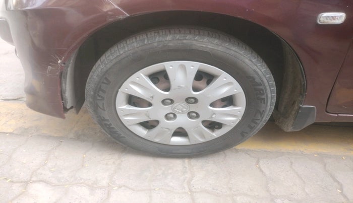 2015 Honda Amaze 1.2L I-VTEC S, Petrol, Manual, 58,235 km, tyre