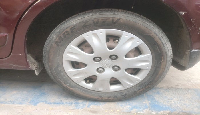 2015 Honda Amaze 1.2L I-VTEC S, Petrol, Manual, 58,235 km, tyre