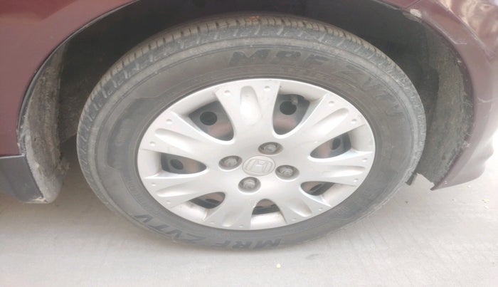 2015 Honda Amaze 1.2L I-VTEC S, Petrol, Manual, 58,235 km, tyre