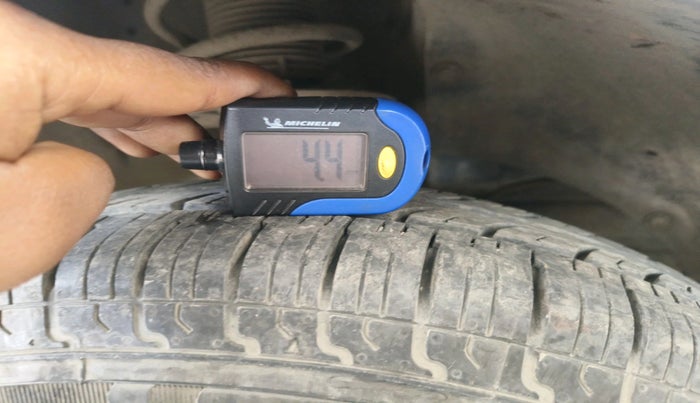 2019 Maruti Dzire VXI, Petrol, Manual, 86,085 km, tyre