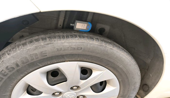 2018 Hyundai Elite i20 MAGNA EXECUTIVE 1.2, Petrol, Manual, 1,00,918 km, tyre