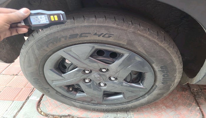 2023 Hyundai VENUE SX 1.2 PETROL, Petrol, Manual, 13,574 km, tyre