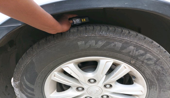 2013 Ssangyong Rexton RX7, Diesel, Automatic, 96,255 km, tyre