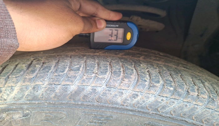 2016 Maruti S Cross SIGMA 1.3, Diesel, Manual, 57,219 km, tyre