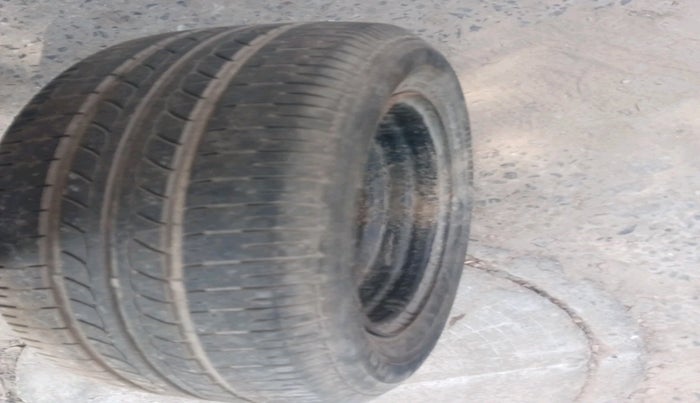 2017 Honda Jazz 1.2L I-VTEC V, Petrol, Manual, 78,189 km, tyre