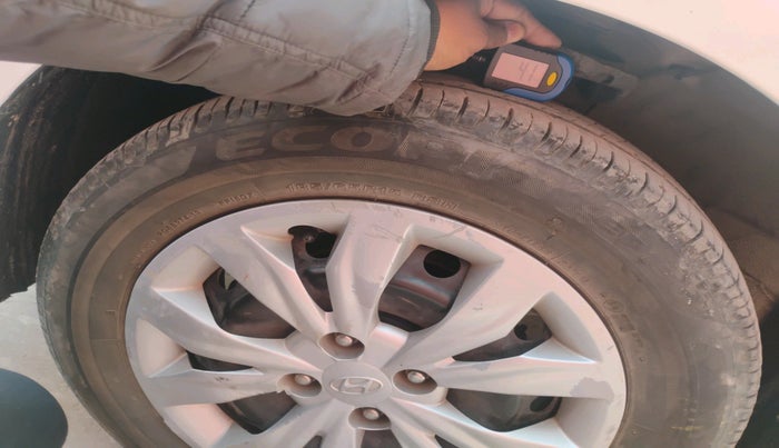 2018 Hyundai Verna 1.4 E PETROL, Petrol, Manual, 24,829 km, tyre