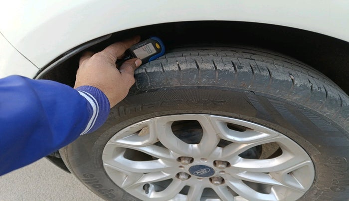 2014 Ford Ecosport TITANIUM 1.5L PETROL AT, Petrol, Automatic, 1,62,027 km, tyre