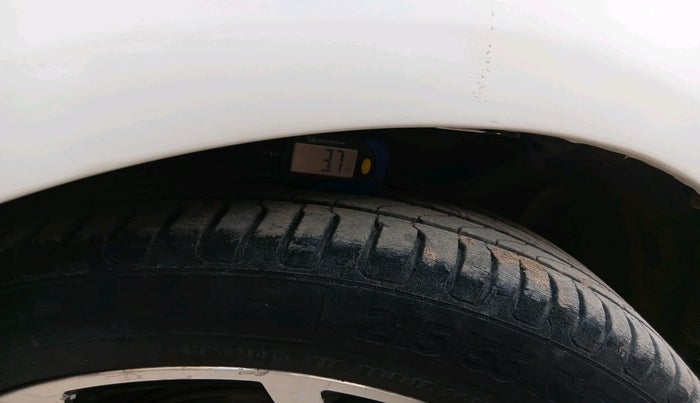 2018 Ford Ecosport TITANIUM 1.5L SIGNATURE EDITION (SUNROOF) DIESEL, Diesel, Manual, 78,909 km, tyre