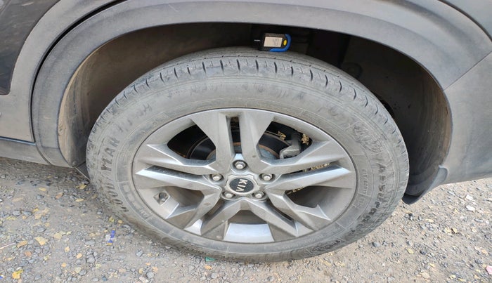 2020 KIA SELTOS HTX 1.5 PETROL, Petrol, Manual, 24,831 km, tyre