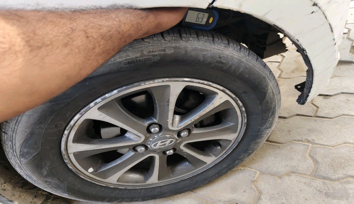 2013 Hyundai Grand i10 ASTA 1.1 CRDI (O), Diesel, Manual, 1,21,135 km, tyre