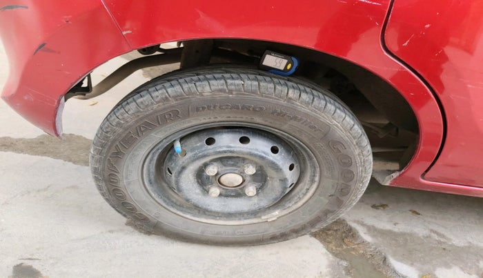 2013 Maruti Alto 800 LXI, Petrol, Manual, 38,672 km, tyre