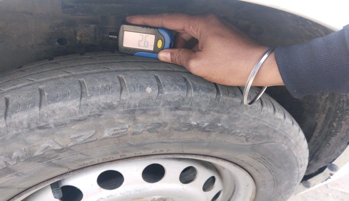 2018 Maruti Swift Dzire TOUR S-CNG, Petrol, Manual, 1,12,207 km, tyre