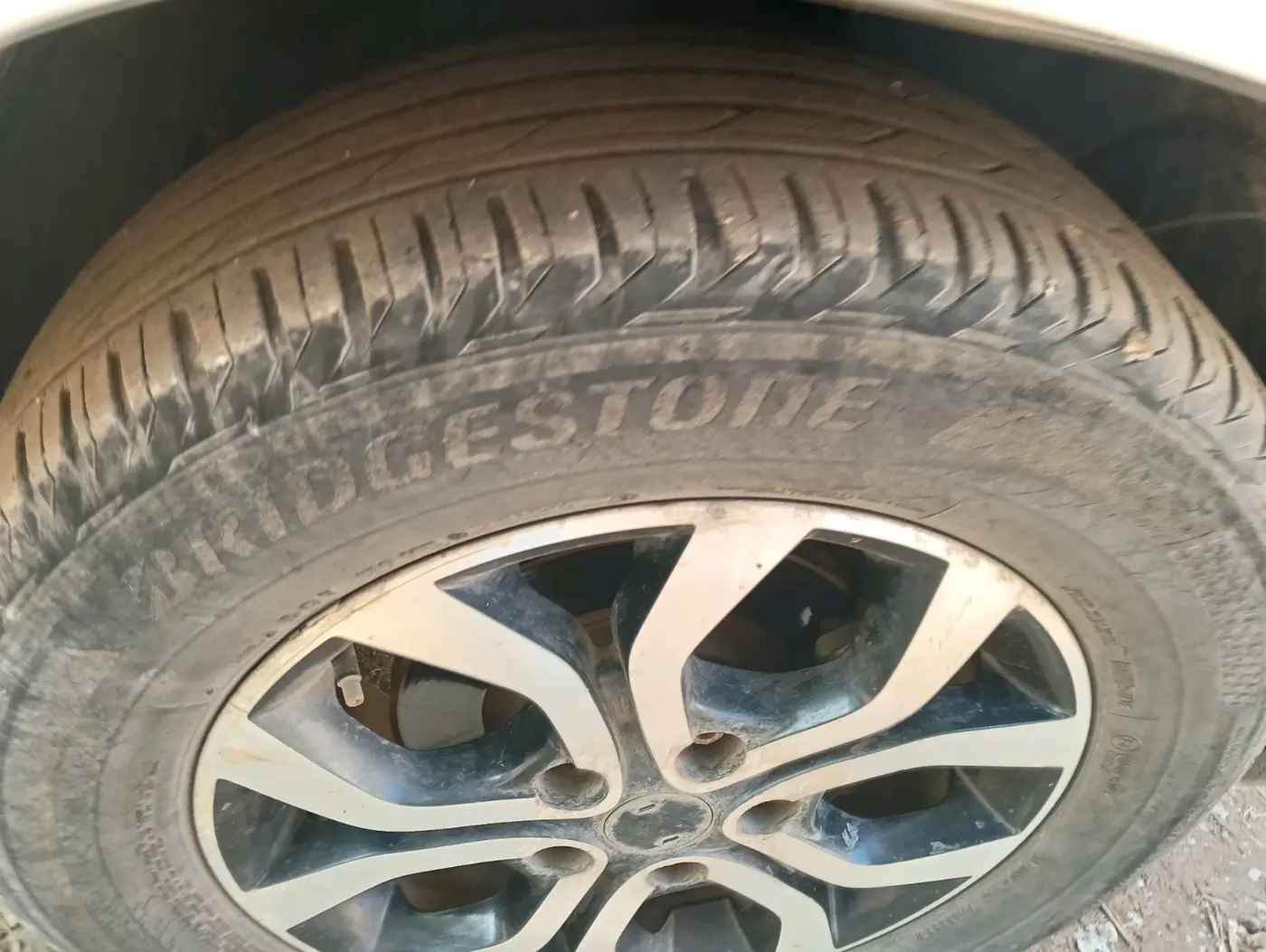 2014 Nissan Terrano XV D THP 110 PS, Diesel, Manual, 86,329 km, tyre