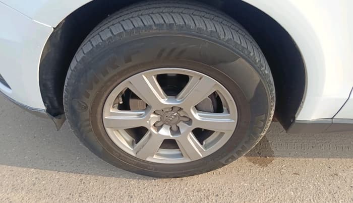 2014 Audi Q5 30 TDI PREMIUM, Diesel, Automatic, 1,13,110 km, tyre