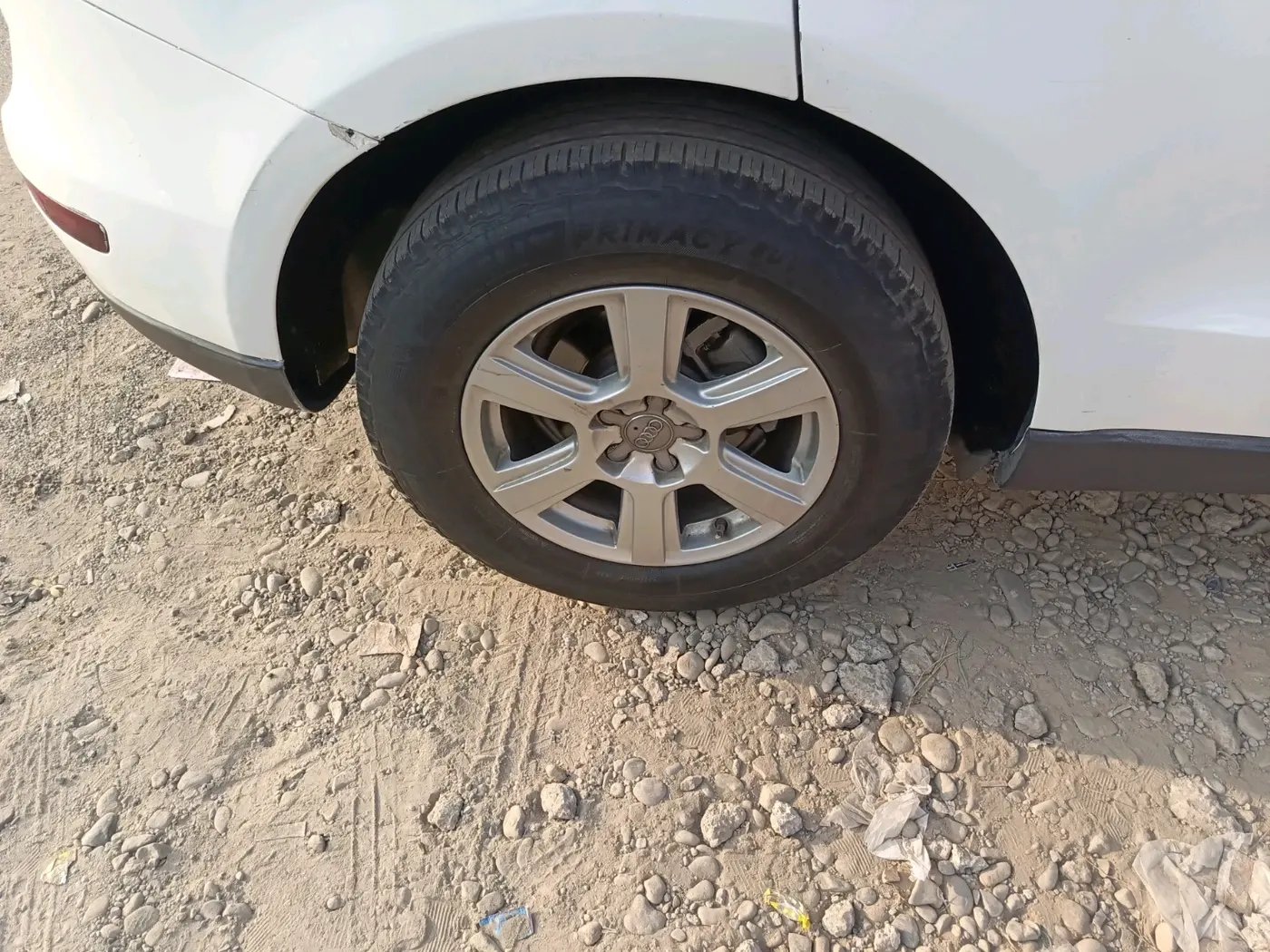 2014 Audi Q5 30 TDI PREMIUM, Diesel, Automatic, 1,13,110 km, tyre