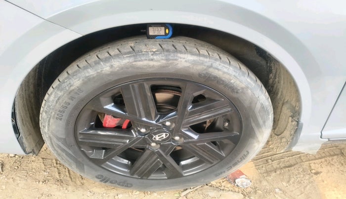 2023 Hyundai Verna SX (O) 1.5 TURBO PETROL MT, Petrol, Manual, 35,940 km, tyre