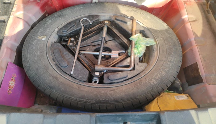 2018 Tata NEXON XM DIESEL, Diesel, Manual, 1,30,211 km, tyre